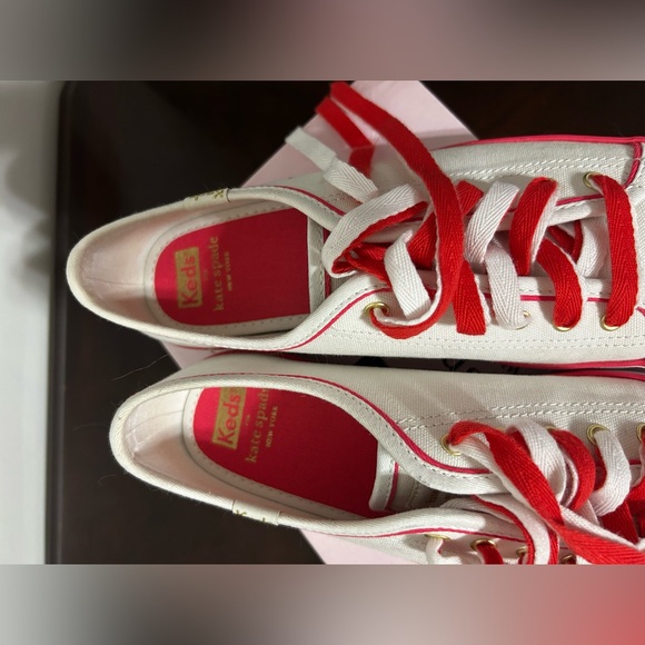 Kate Spade White and Pink Keds Size 7.5 - Picture 2 of 5